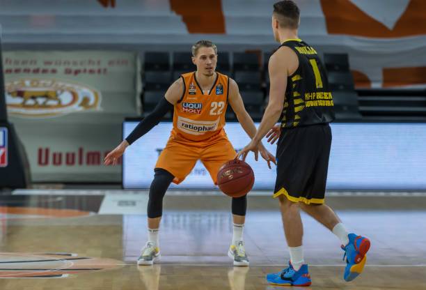 青年时期便 青年时期便